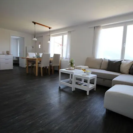 Apartment Kitty - Parterre Appartement-fewo- Dusche Oder Bad- Wc 4-bettwohnung By Interhome
